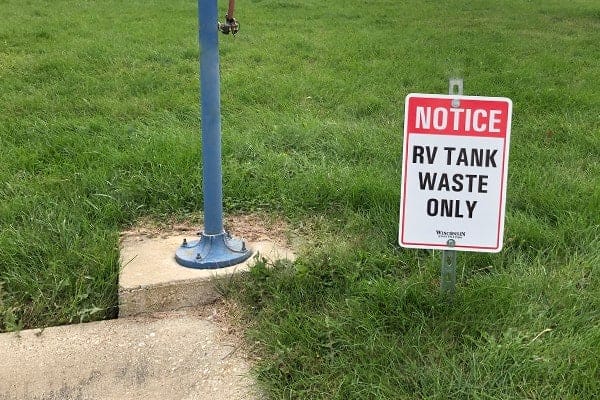 RV holding tank management