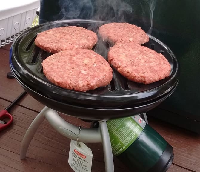 Stuffed Grilled Burgers - New Life RV